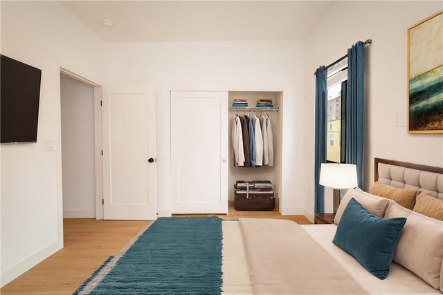 351 S Catalina Street, Los Angeles, CA 90020