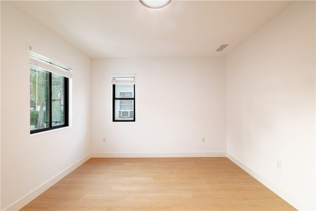 351 S Catalina Street, Los Angeles, CA 90020