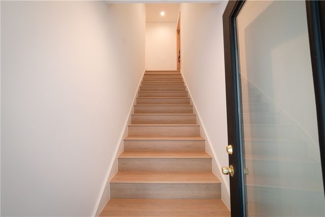 351 S Catalina Street, Los Angeles, CA 90020