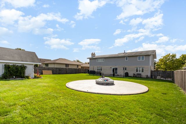 7406 W Quail Circle, Frankfort, IL 60423