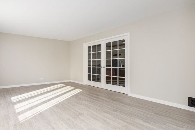 7406 W Quail Circle, Frankfort, IL 60423