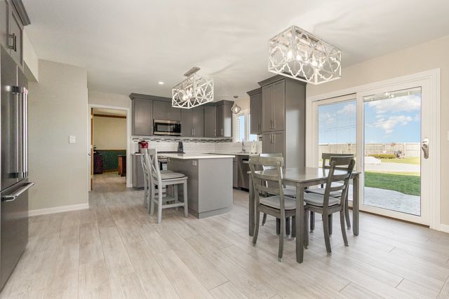 7406 W Quail Circle, Frankfort, IL 60423