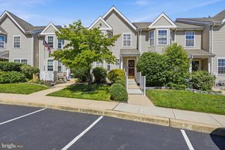 345 JENVILLE CT #3, Coatesville, PA 19320