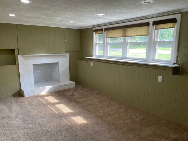 138 Forest St, Needham, MA 02492