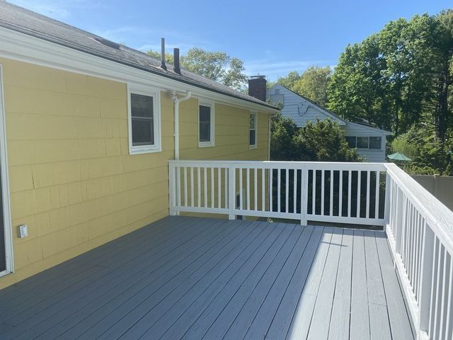 138 Forest St, Needham, MA 02492
