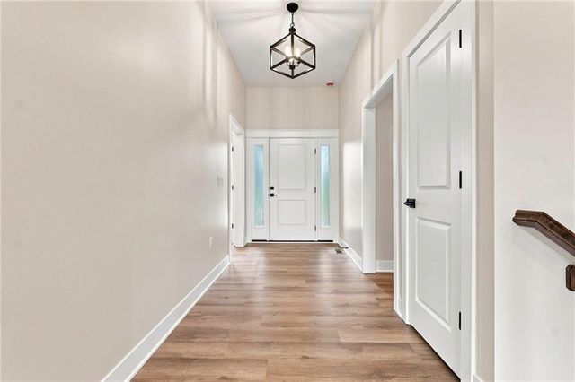 903 Captain Merriman Drive, Freeman, MO 64746