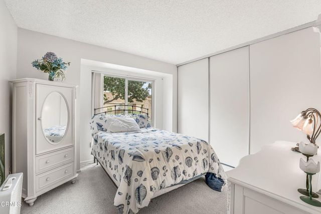 26109 Village 26, Camarillo, CA 93012