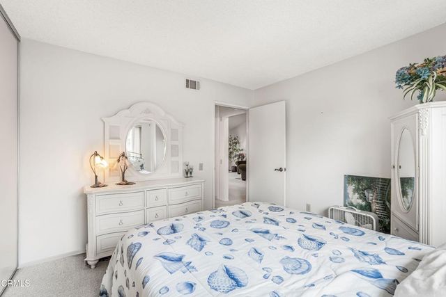 26109 Village 26, Camarillo, CA 93012