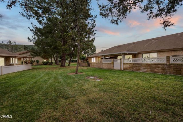 26109 Village 26, Camarillo, CA 93012