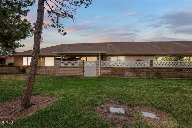 26109 Village 26, Camarillo, CA 93012