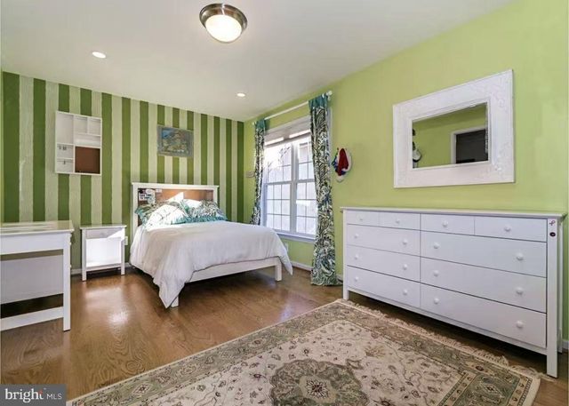 306 DUNWOODY DR, Blue Bell, PA 19422