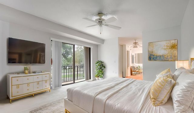 121 1st Lane, Palm Beach Gardens, FL 33418