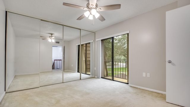 121 1st Lane, Palm Beach Gardens, FL 33418