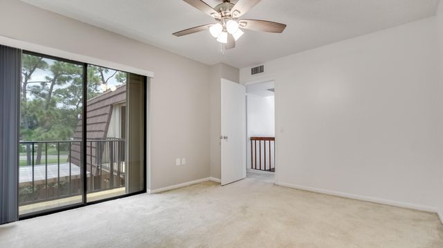 121 1st Lane, Palm Beach Gardens, FL 33418