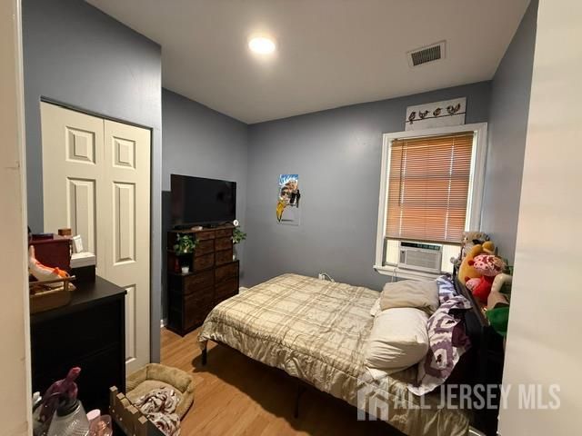 20 Montrose Terrace, Irvington, NJ 07111