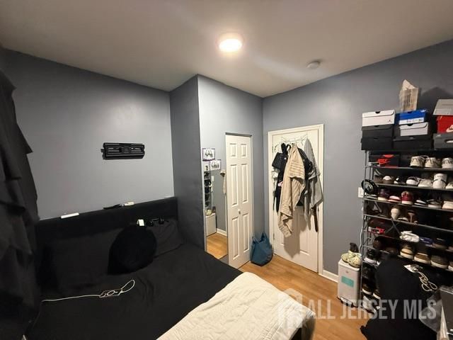 20 Montrose Terrace, Irvington, NJ 07111