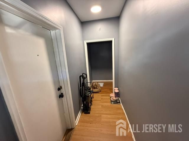 20 Montrose Terrace, Irvington, NJ 07111