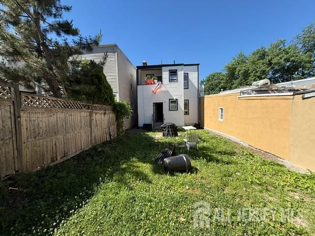 20 Montrose Terrace, Irvington, NJ 07111