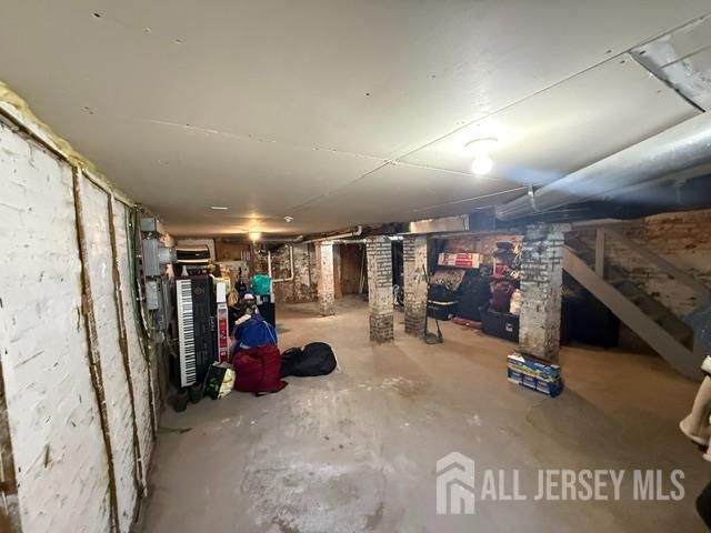 20 Montrose Terrace, Irvington, NJ 07111