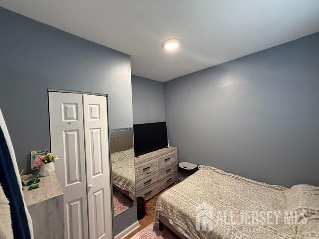 20 Montrose Terrace, Irvington, NJ 07111