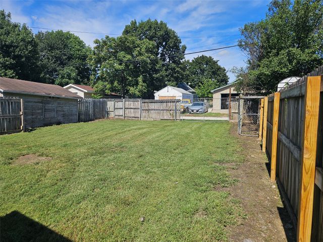 2146 Capitol Avenue, Des Moines, IA 50317
