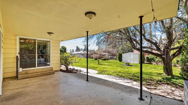 6611 N A St, Spokane, WA 99208