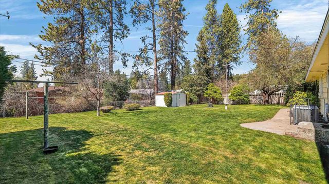 6611 N A St, Spokane, WA 99208