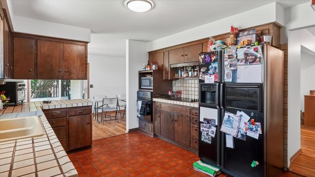 6611 N A St, Spokane, WA 99208