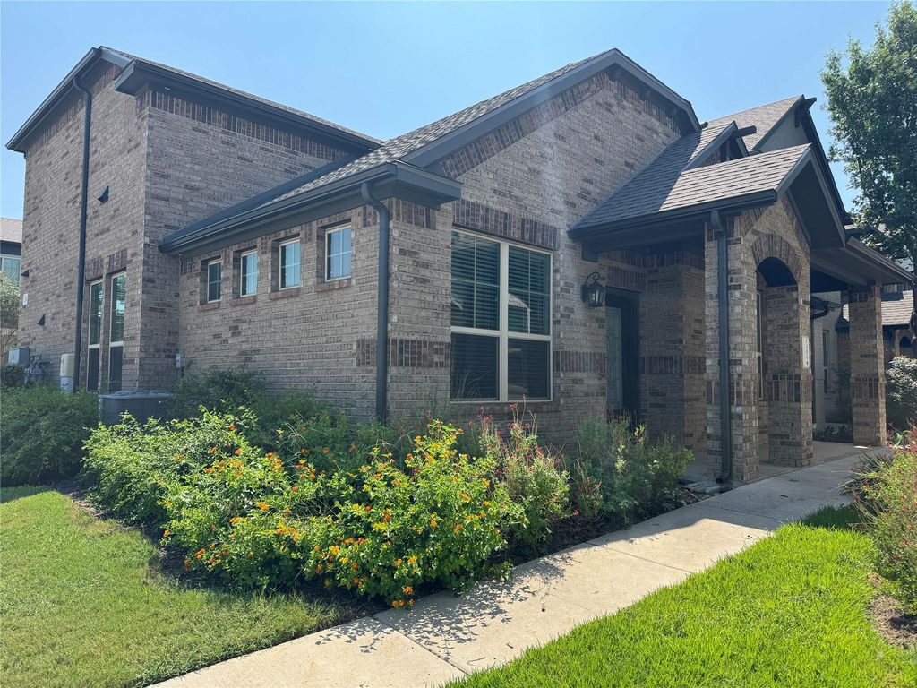 7220 Wyoming Springs DR 1301, Round Rock, TX 78681