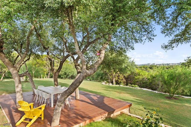 601 Crystal Creek DR, Austin, TX 78746