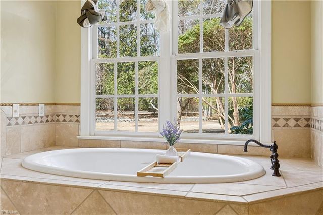 2405 Andre Esteve, Williamsburg, VA 23185