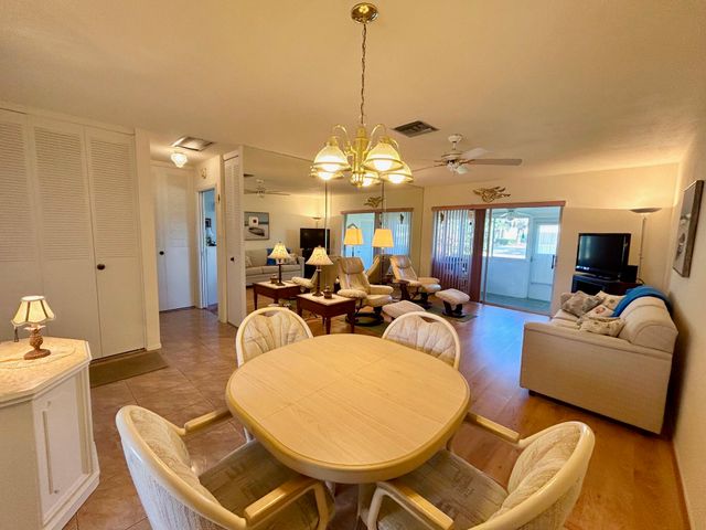 2976 Crosley Drive E J, West Palm Beach, FL 33415