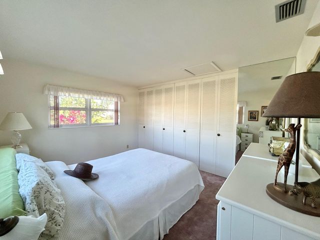 2976 Crosley Drive E J, West Palm Beach, FL 33415