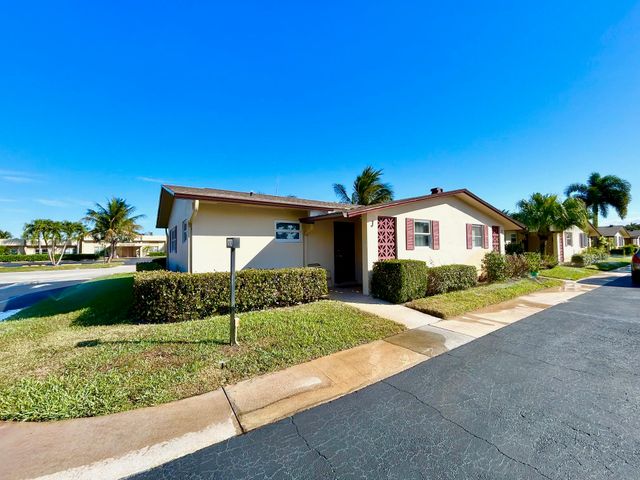 2976 Crosley Drive E J, West Palm Beach, FL 33415