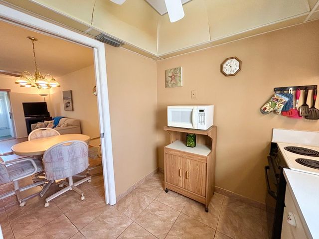 2976 Crosley Drive E J, West Palm Beach, FL 33415