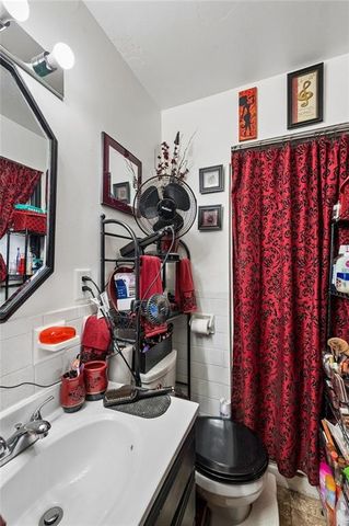 7416 Hardy Avenue, Raytown, MO 64133