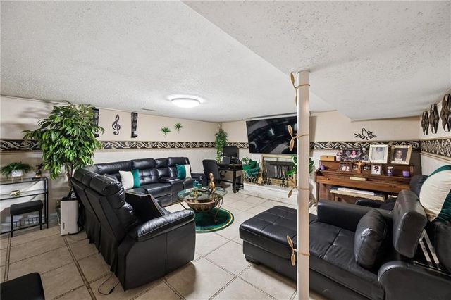 7416 Hardy Avenue, Raytown, MO 64133