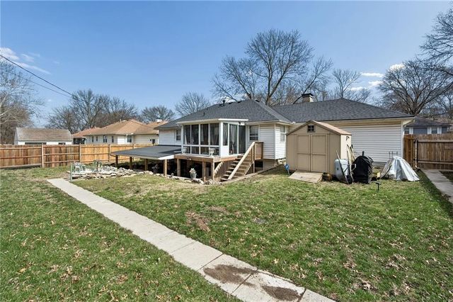 7416 Hardy Avenue, Raytown, MO 64133
