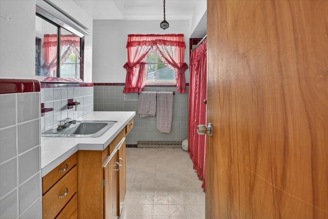 636 Rustic Drive, Saginaw, MI 48604