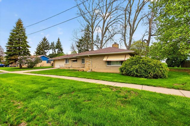 636 Rustic Drive, Saginaw, MI 48604