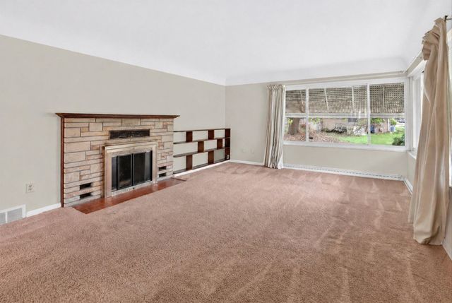 636 Rustic Drive, Saginaw, MI 48604