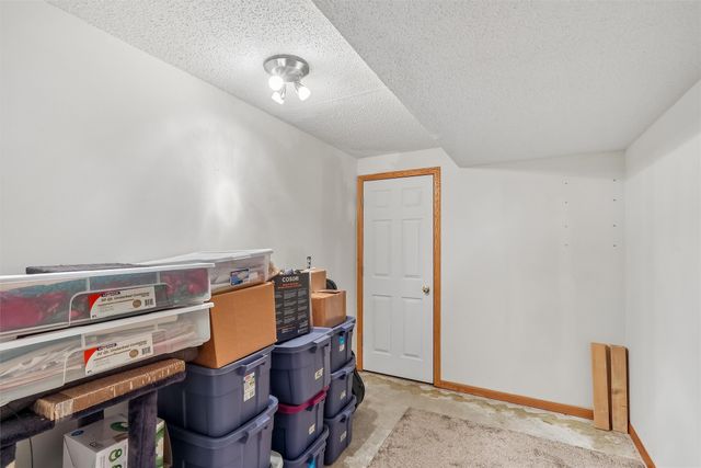 5480 Longview Court 1, Johnston, IA 50131