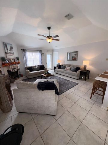 4325 Spoonbill Dr Drive, Seabrook, TX 77586