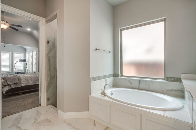 4407 Garnet Jade Drive, Arlington, TX 76005