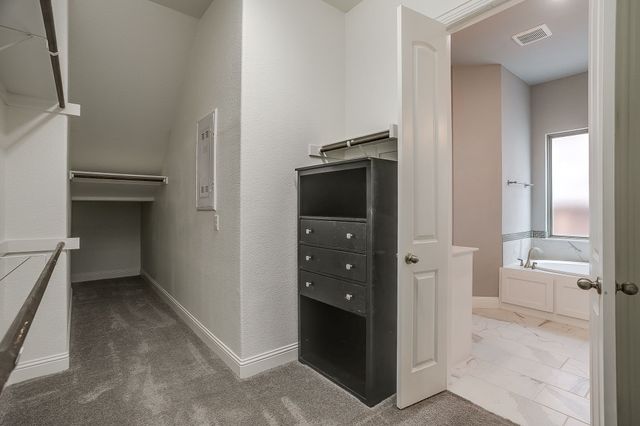 4407 Garnet Jade Drive, Arlington, TX 76005
