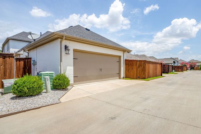 4407 Garnet Jade Drive, Arlington, TX 76005