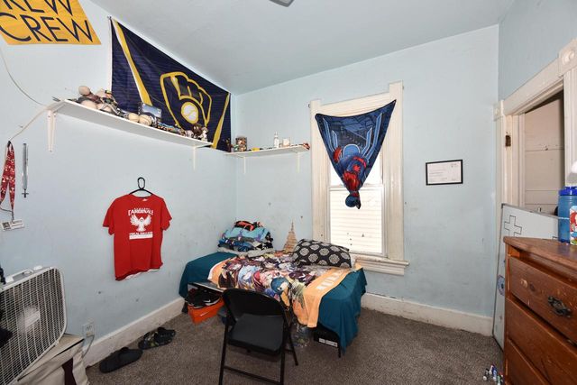 1624 W Washington STREET, Milwaukee, WI 53204