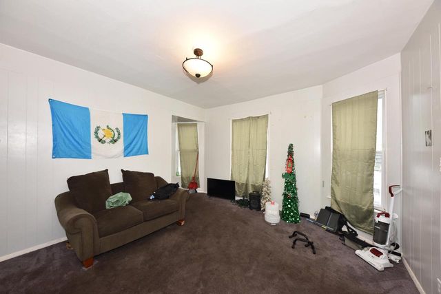 1624 W Washington STREET, Milwaukee, WI 53204