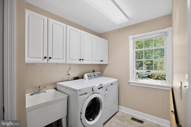 6921 BOND STREET, Saint Leonard, MD 20685