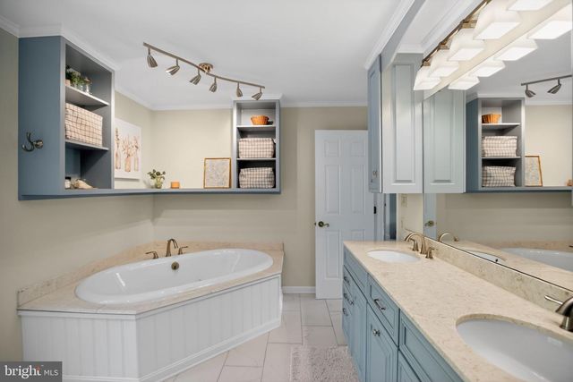 6921 BOND STREET, Saint Leonard, MD 20685